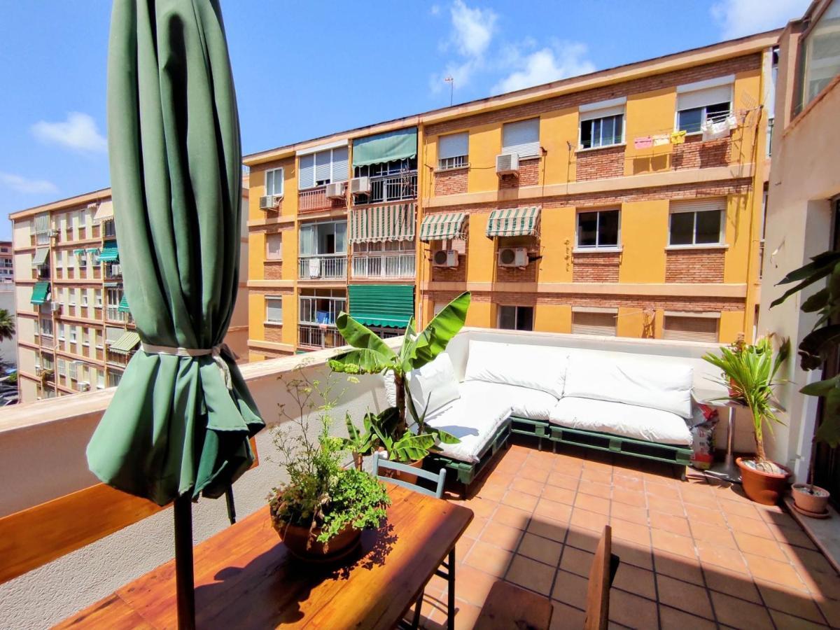 Manuela Nogales Apartments! 马拉加 外观 照片
