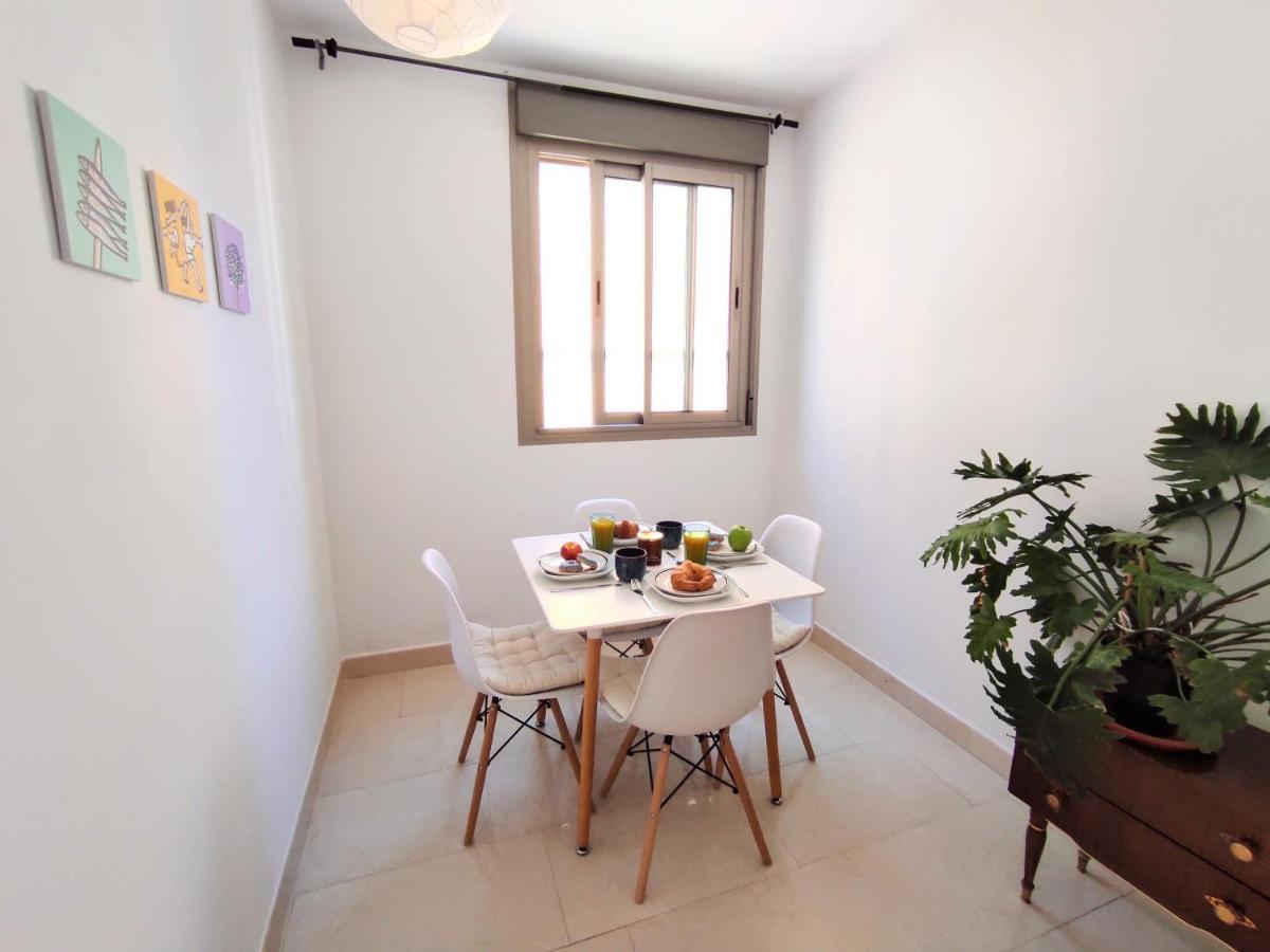 Manuela Nogales Apartments! 马拉加 外观 照片